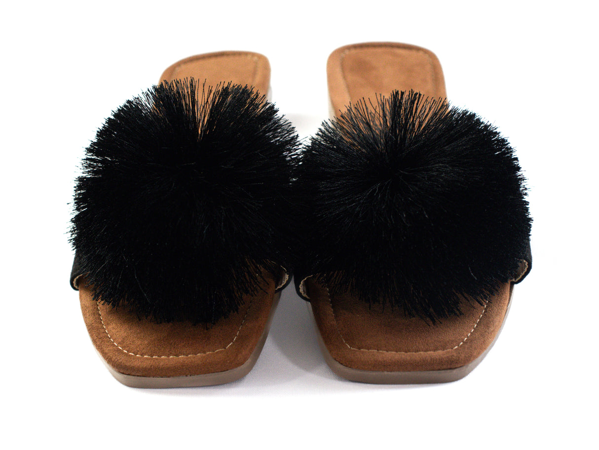 Pom-Pom Slide Sandals - Playful Style with Everyday Comfort